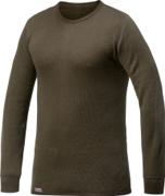 Woolpower Crewneck 200 i Pine Green – klassiskt ullunderställ tillverkat i Sverige